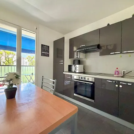 Apartment Welcome - Bright With Free Parking Cluses